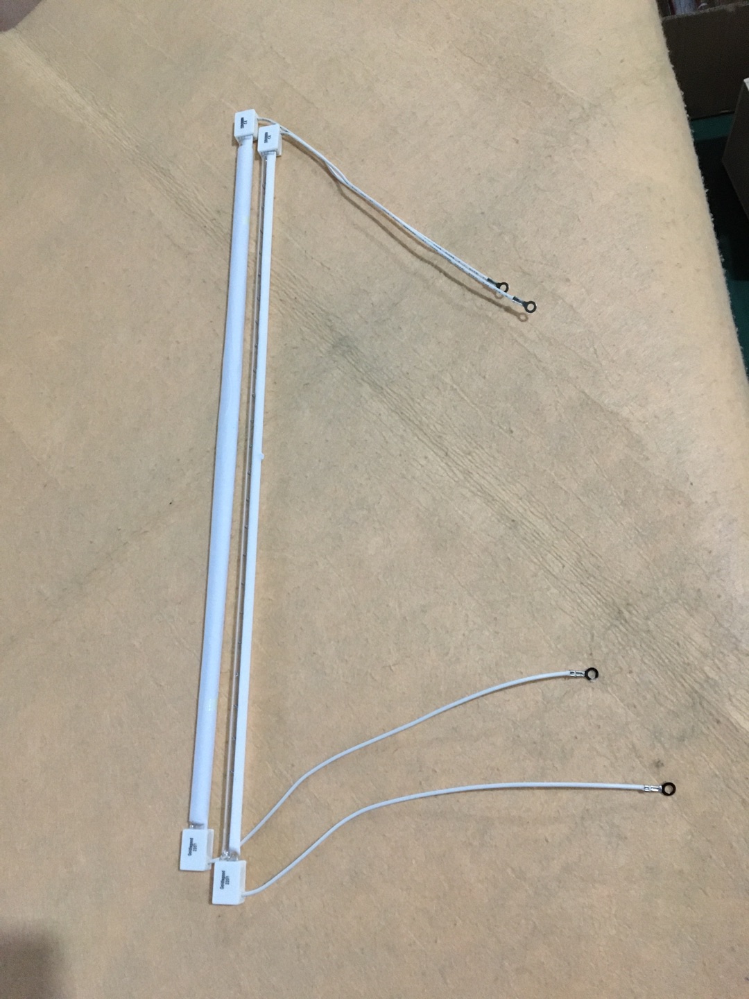 Technical Specifications of Golden Reflection Halogen Lamps for Automatic Air Injection Blow Molding