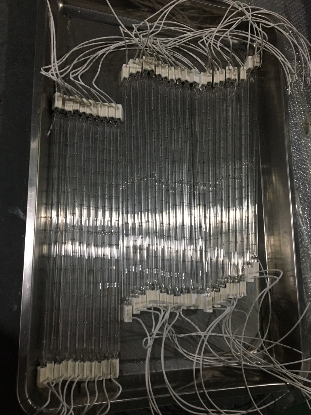 halogen bulb manufacturer